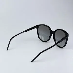 Vogue | Accessories | Vogue Women Brand New Sunglasses Black  display picture 1